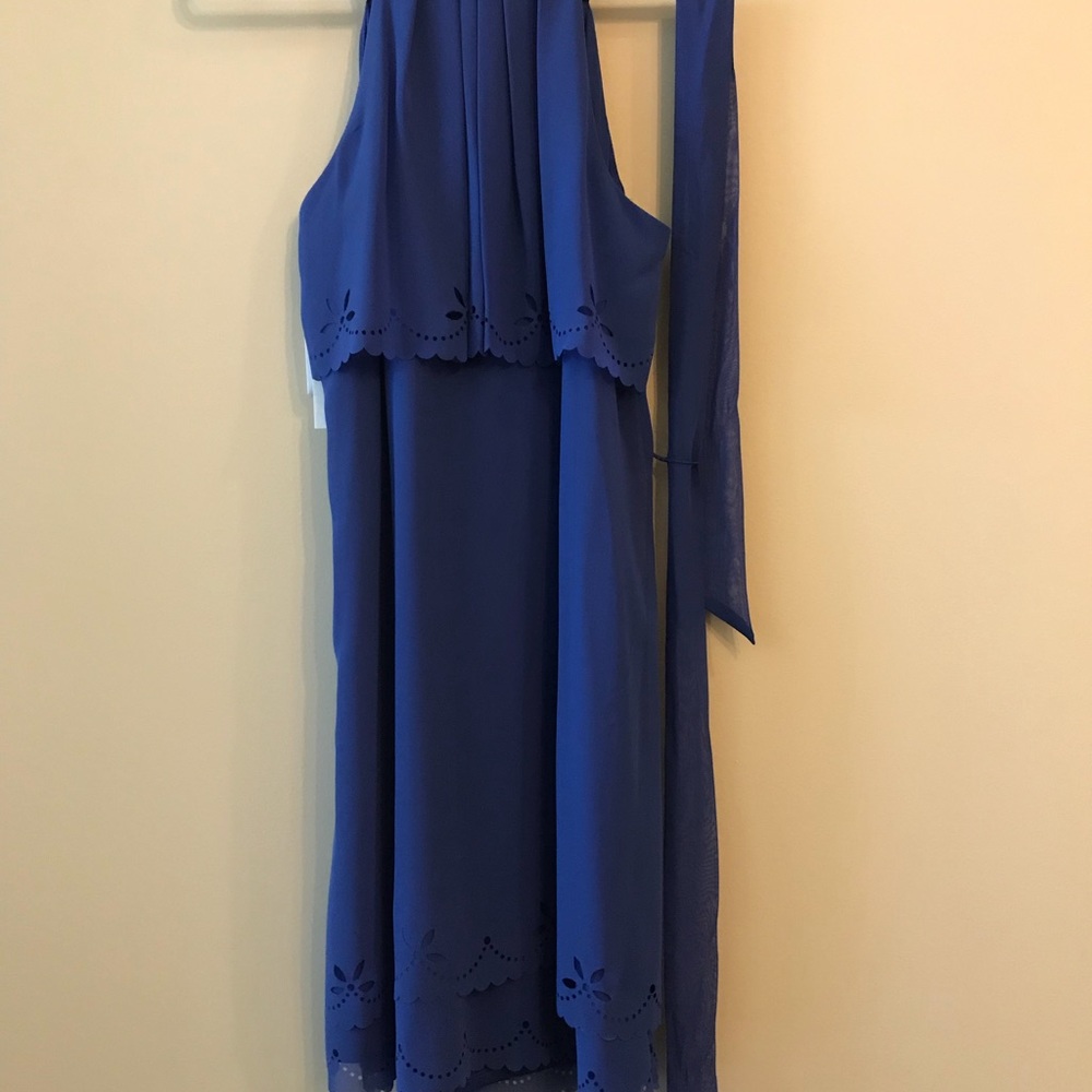 NEW Blue dress with cutout details - Picture 7 of 7
